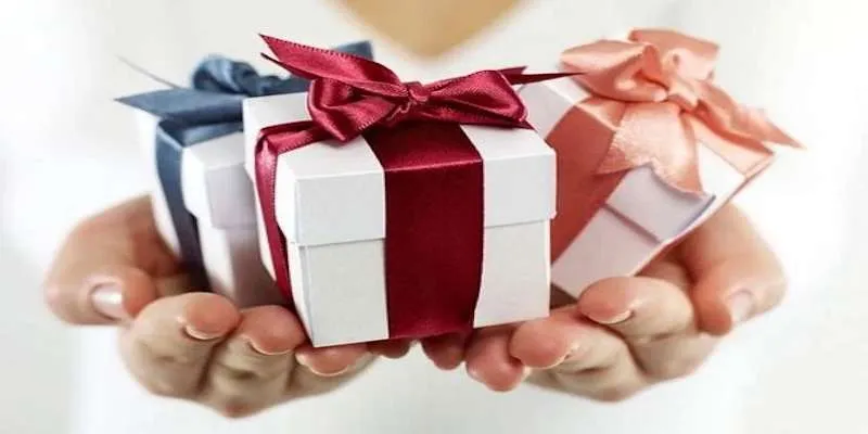 Hàng trăm phần quà dành cho thành viên VIP